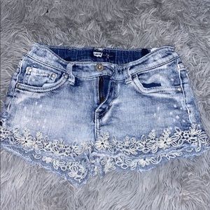 Levi’s Jean Short Shorts
